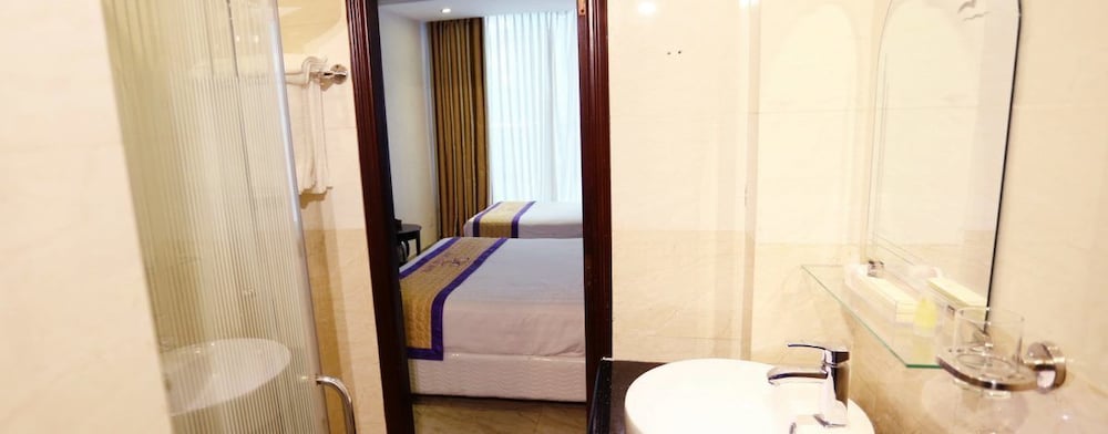 Kim Long Chau Hotel