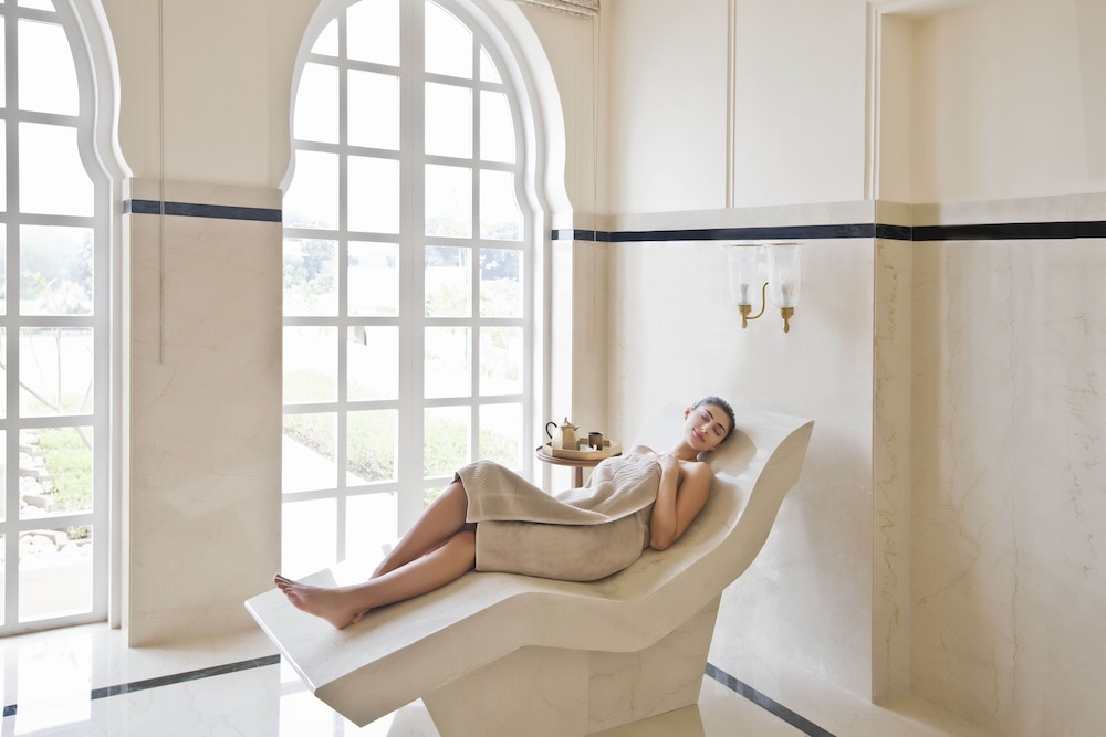 The Oberoi Sukhvilas Spa Resort