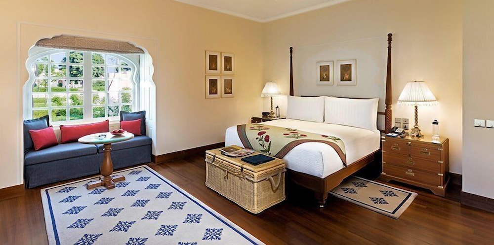 The Oberoi Sukhvilas Spa Resort