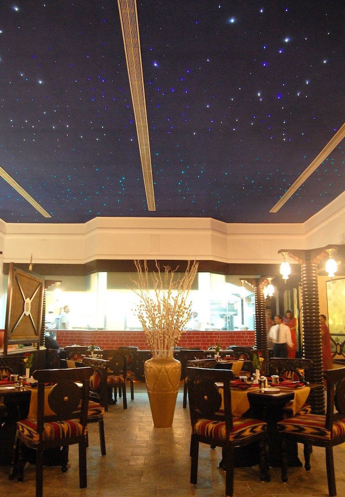 Noor Us Sabah Palace