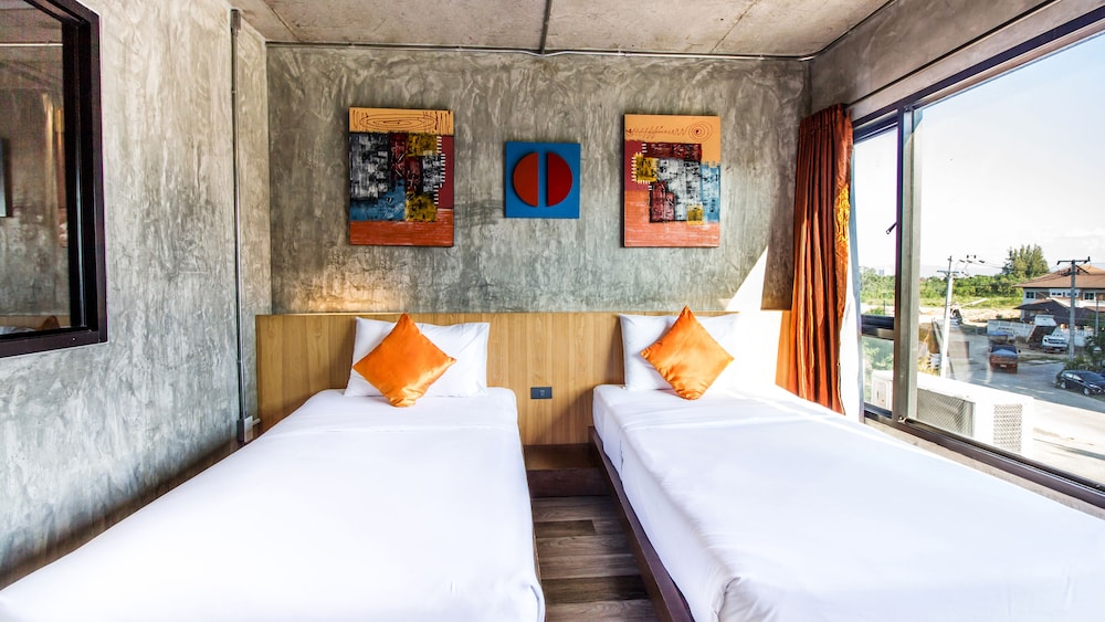 B2 Mahidol Boutique & Budget Hotel