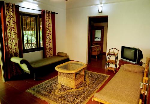 Crescent Family Resort